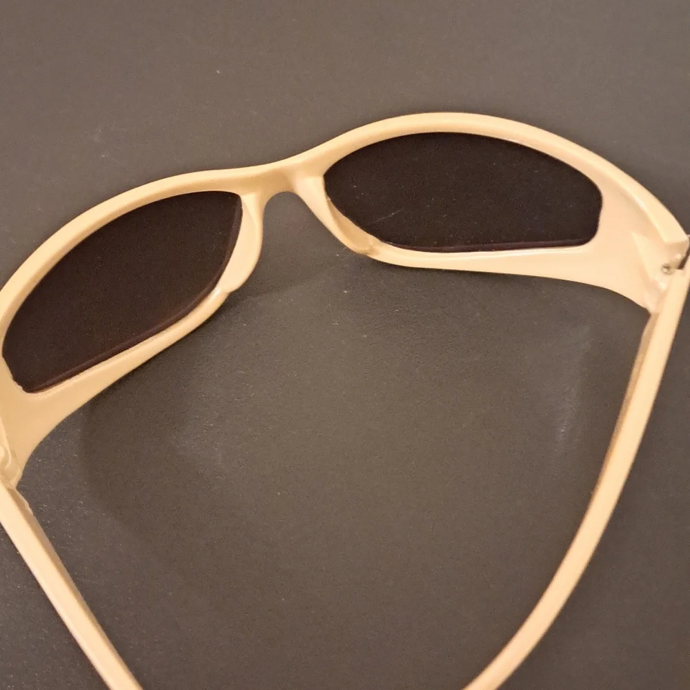 Sunglasses unbranded